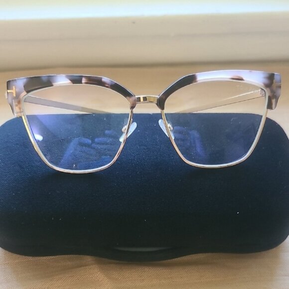 NEW & AUTHENTIC TOM FORD EYEGLASSES MODEL TF5547-B SIZE54-15-140 COLOR PINK-TOR - Picture 1 of 6